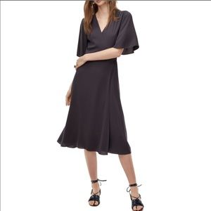 Aritzia Wilfred Ailie Wrap Midi Dress
